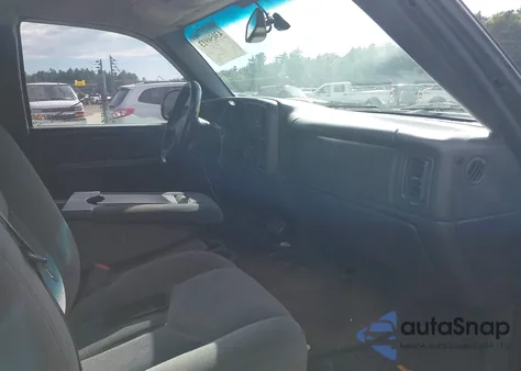 2005 Chevrolet Silverado 1500 Ls из США, поврежденный, VIN 1GCEK19Z35Z288171